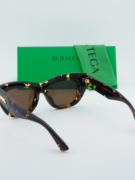 Bottega Veneta BV1218S 002 Cat Eye Sunglasses - Havana / Brown main image 11